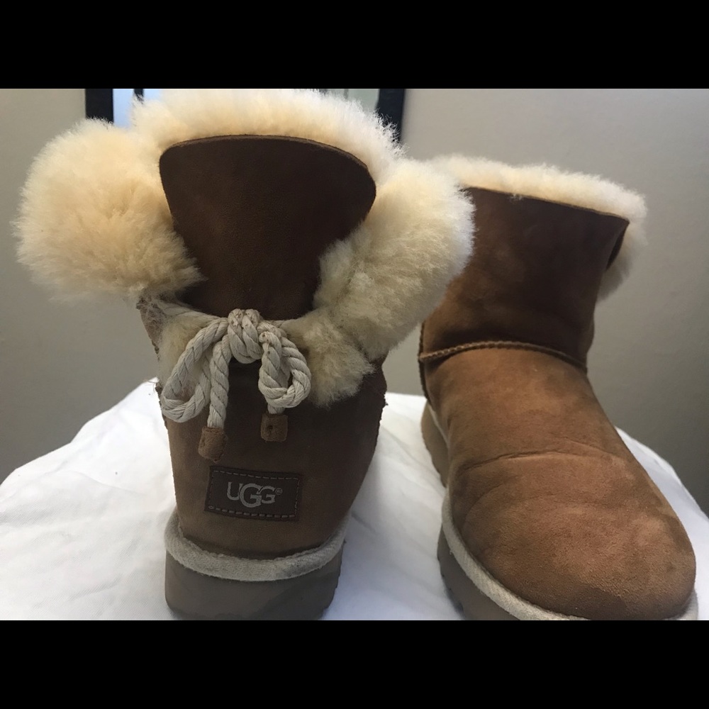 UGGS( Selene Rope BAILEY BOW) - Picture 5 of 7